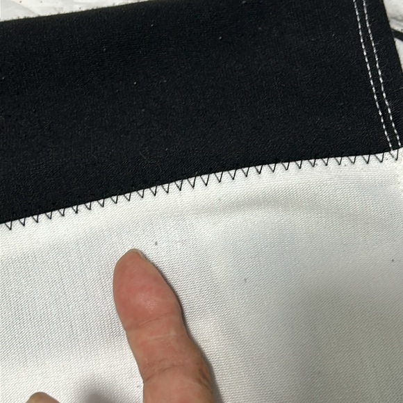 Bathing suit used still gorgeous - Picture 17 of 17